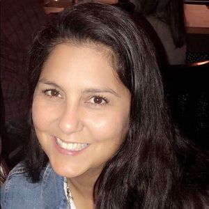 Meet your Posher, Melissa